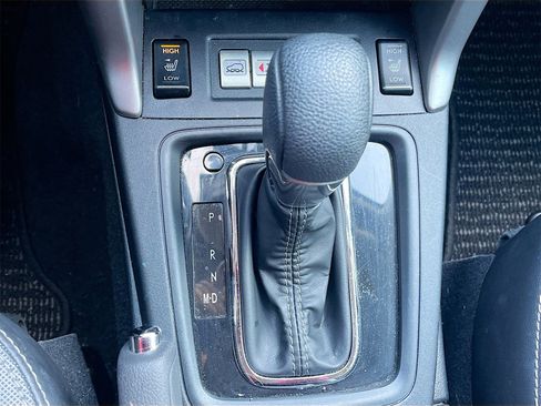 Used 2018 Subaru Forester 2.5i Premium image 16