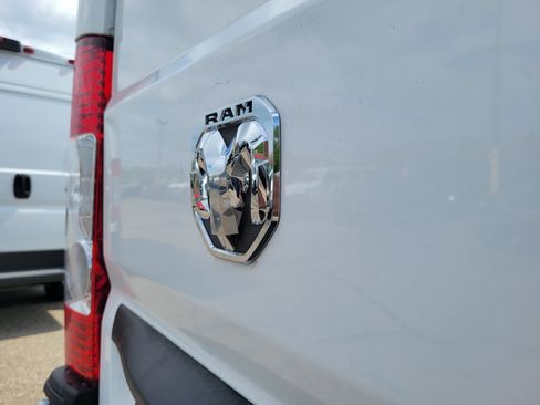 Used 2025 RAM ProMaster 3500 w/ Convenience Group FWD image 22