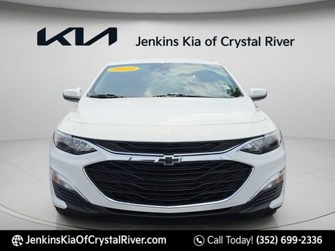 Used 2024 Chevrolet Malibu RS FWD image 17