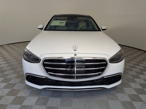 New 2026 Mercedes-Benz S 580 4MATIC Sedan image 2