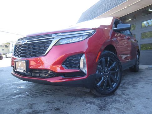 Used 2023 Chevrolet Equinox RS AWD/4WD image 35