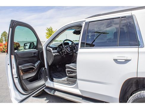Used 2020 Chevrolet Tahoe LT AWD/4WD image 36