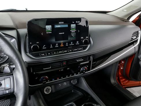 Used 2023 Nissan Rogue SL w/ SL Premium Package AWD/4WD image 12