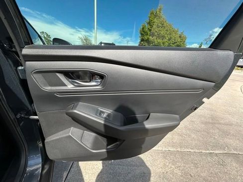 Used 2023 Honda Accord EX image 30