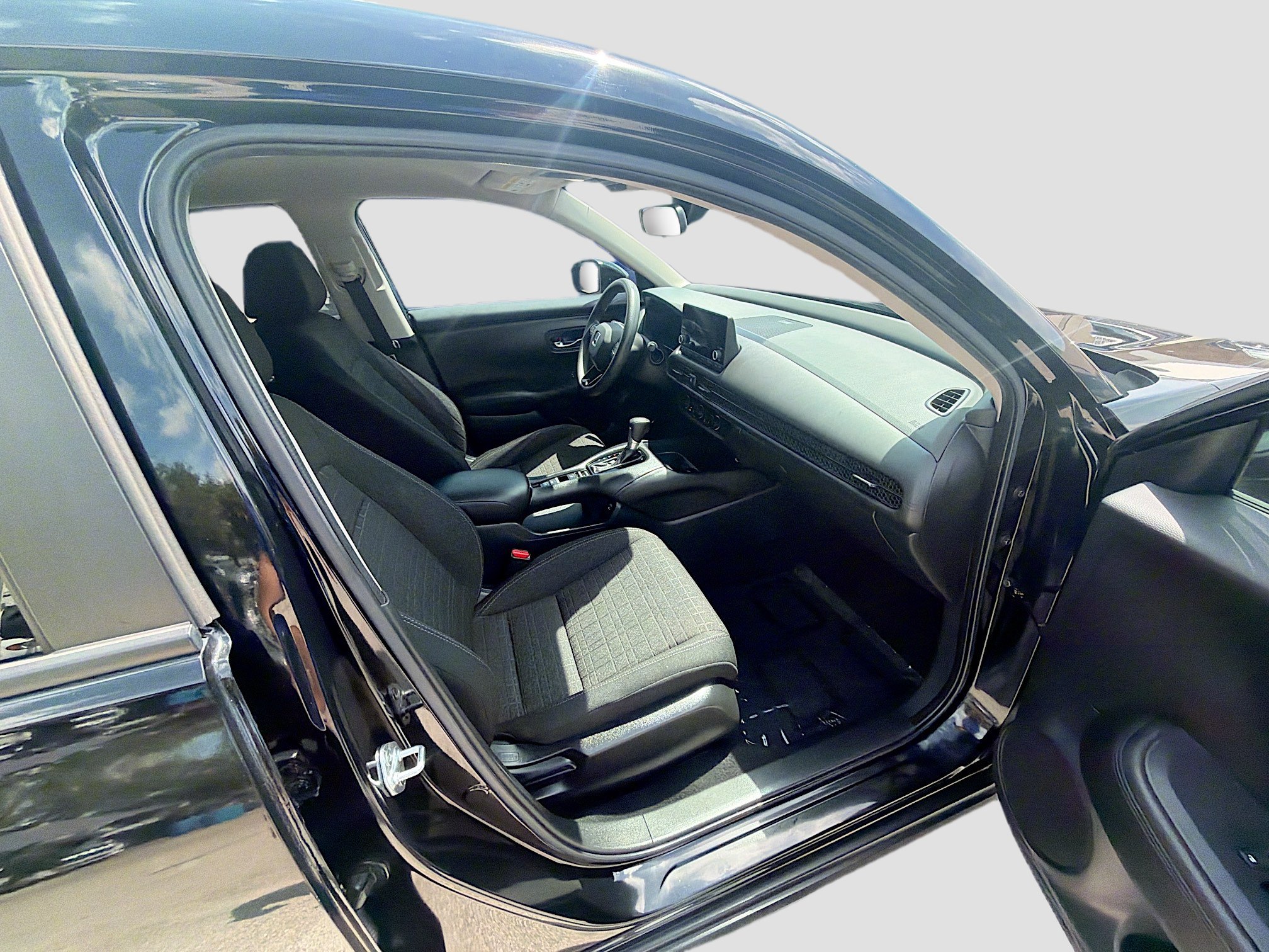 Used 2024 Honda HR-V LX image 30