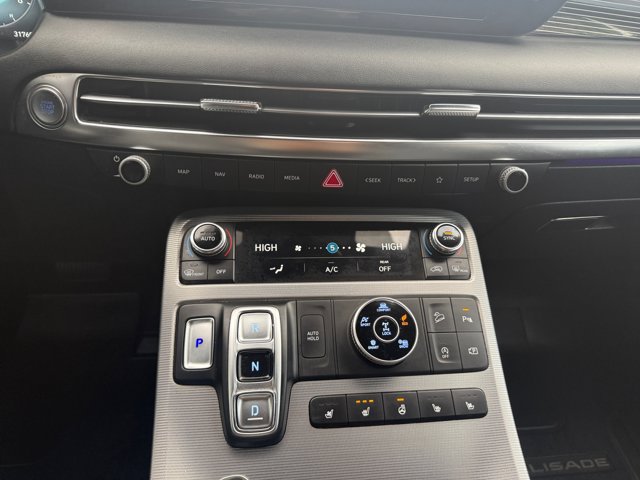 Used 2023 Hyundai Palisade Calligraphy w/ Winter Package AWD/4WD image 15