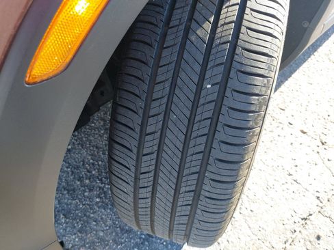Used 2023 Buick Encore GX Preferred w/ Cold Weather Comfort Package FWD image 34