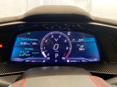 Used 2023 Chevrolet Corvette Stingray Premium Conv w/ Z51 Performance Package RWD image 14