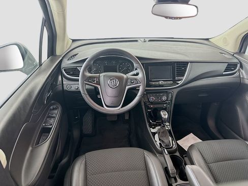 Used 2022 Buick Encore Preferred w/ Safety Package image 15