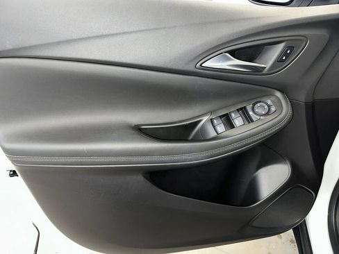 Certified 2023 Buick Encore GX Select w/ Safety Package II image 4