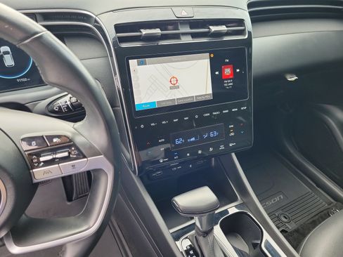 Used 2024 Hyundai Tucson SEL w/ Convenience Package FWD image 23
