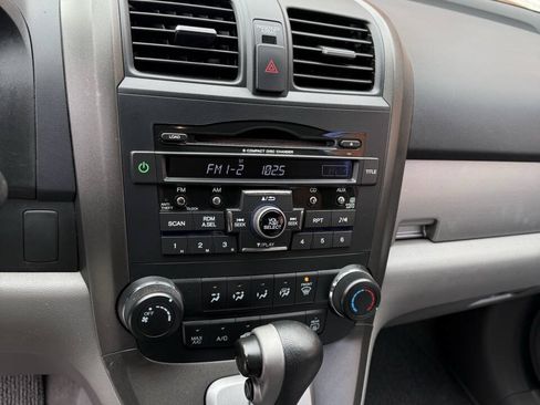 Used 2011 Honda CR-V SE image 6