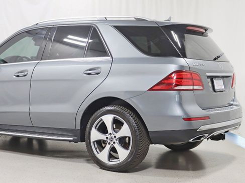 Used 2018 Mercedes-Benz GLE 350 4MATIC w/ Premium 2 Package image 11