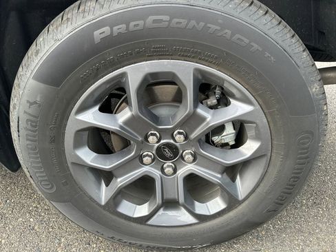 Used 2025 Ford Maverick XLT w/ XLT Luxury Package AWD/4WD image 13