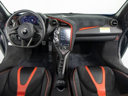 Used 2020 McLaren 720S Performance RWD image 29