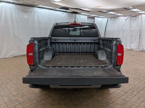 Used 2019 Chevrolet Colorado Z71 AWD/4WD image 7