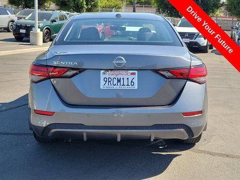 Used 2025 Nissan Sentra SV FWD image 34