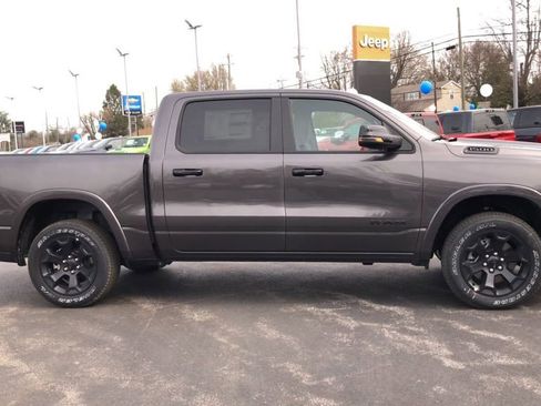 New 2026 RAM 1500 Big Horn AWD/4WD image 9