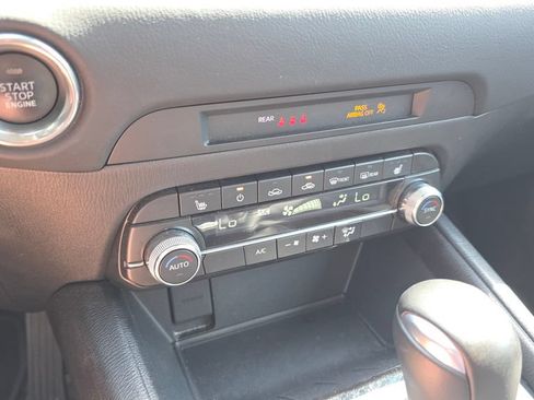 Used 2025 MAZDA CX-5 AWD 2.5 S w/ Preferred Package image 19