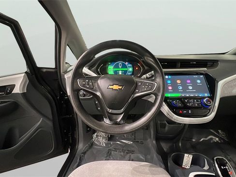 Used 2020 Chevrolet Bolt LT image 15