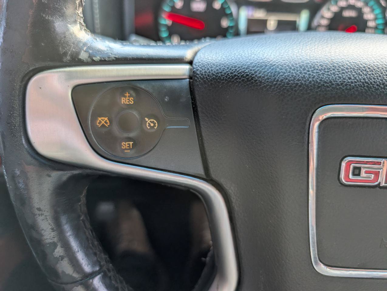 Used 2018 GMC Sierra 1500 SLT w/ Texas SLT Premium Package RWD image 17