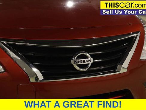 Used 2016 Nissan Versa SV FWD image 11