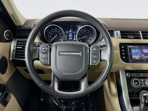 Used 2016 Land Rover Range Rover Sport HSE image 11