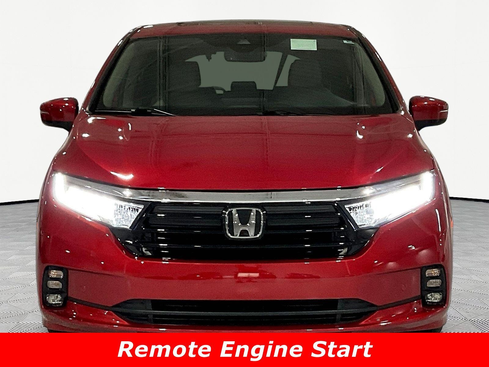 Used 2022 Honda Odyssey Elite image 2