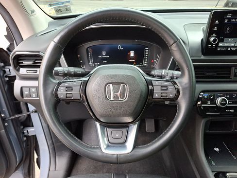 Used 2024 Honda Pilot Elite image 19