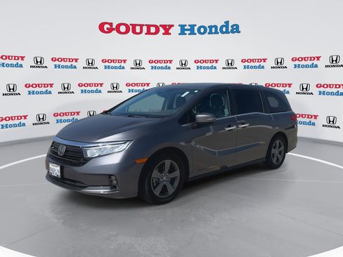 Used 2023 Honda Odyssey EX image 4