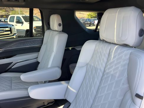 New 2026 Cadillac Escalade IQL Luxury image 21