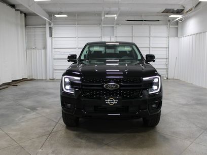 New 2025 Ford Ranger Lariat w/ FX4 Off-Road Package