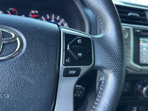 Used 2016 Toyota 4Runner SR5 image 20