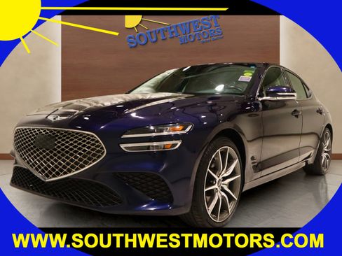 Used 2023 Genesis G70 2.0T image 1