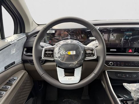 New 2026 Kia Carnival EX FWD image 13