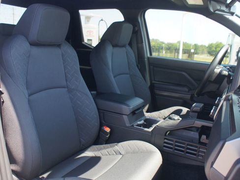 Used 2026 Toyota Tacoma SR5 AWD/4WD image 23