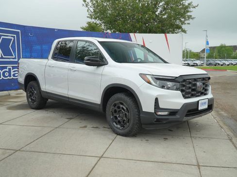 New 2026 Honda Ridgeline TrailSport image 3