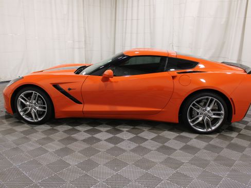 Used 2019 Chevrolet Corvette Stingray Coupe w/ LPO, Stingray Logo Package RWD image 30