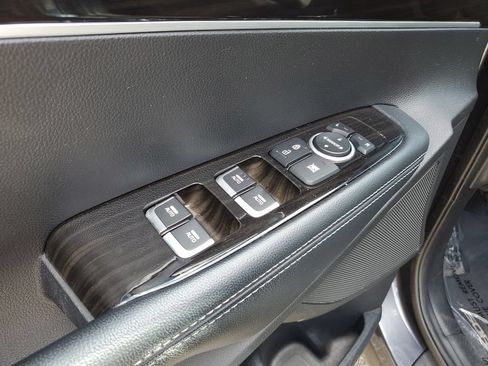 Used 2019 Kia Sorento AWD image 13