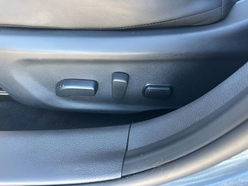 Used 2024 Nissan Sentra SR w/ SR Premium Package image 10