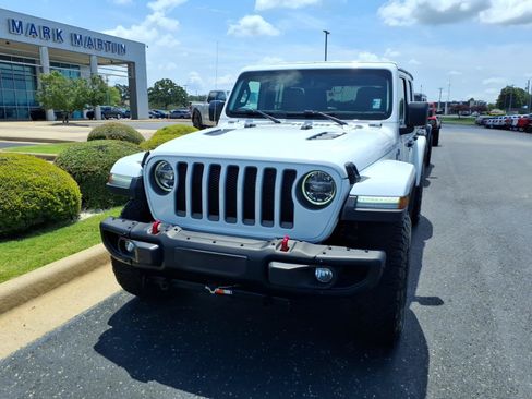 Used 2020 Jeep Wrangler Unlimited Rubicon AWD/4WD image 2