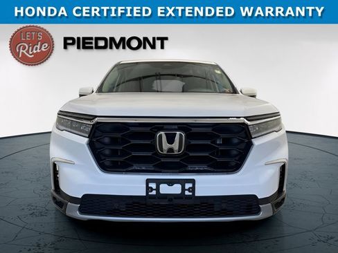 Used 2025 Honda Pilot EX-L image 9