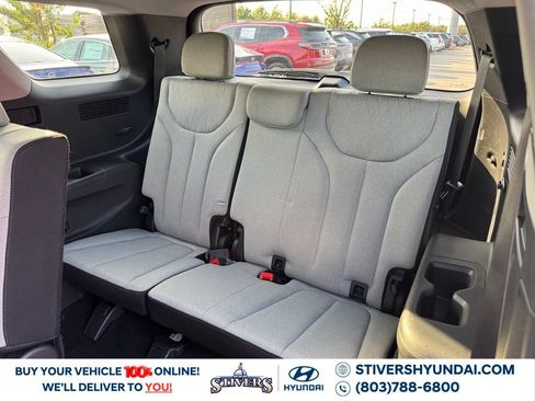 Used 2022 Hyundai Palisade SE w/ Cargo Package FWD image 23