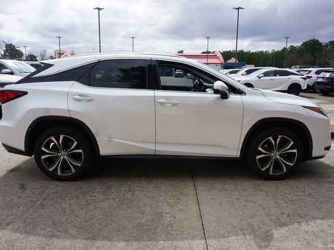 Used 2017 Lexus RX 350 FWD w/ Premium Package image 24