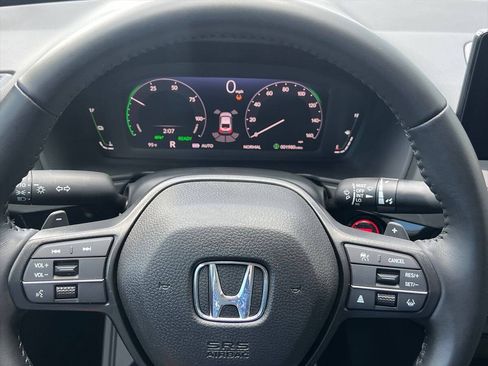 Used 2025 Honda Accord EX-L image 11