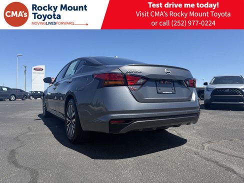 Used 2025 Nissan Altima 2.5 SV FWD image 5