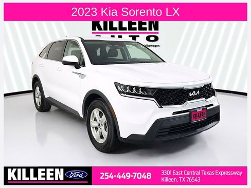 Used 2023 Kia Sorento LX FWD image 1