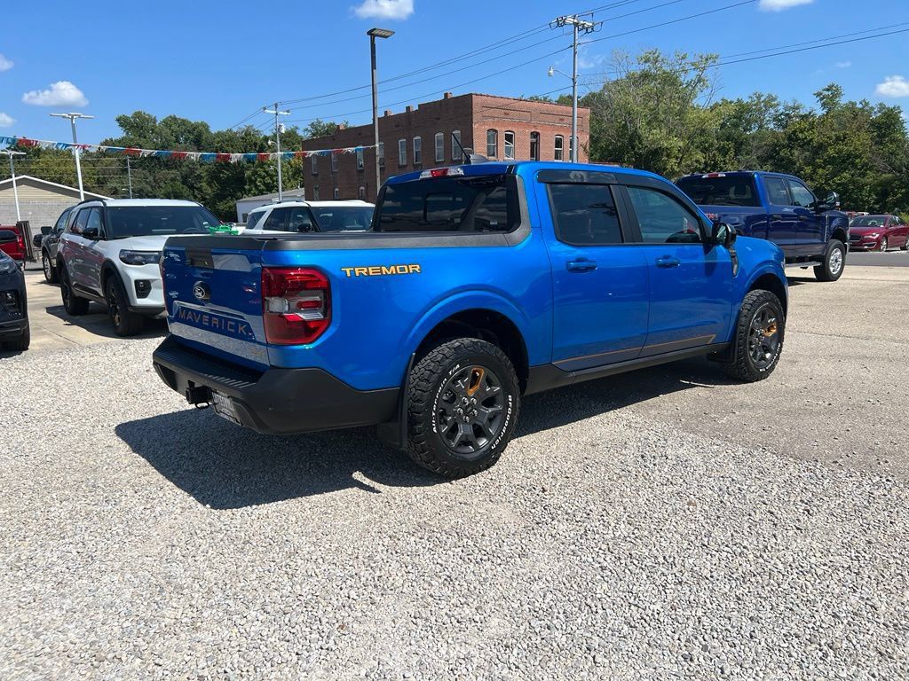 Used 2025 Ford Maverick Tremor AWD/4WD image 8