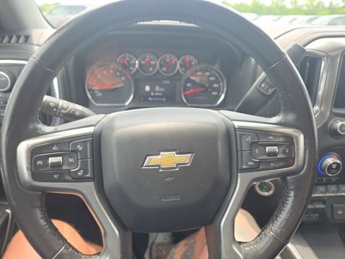 Used 2020 Chevrolet Silverado 1500 LTZ w/ LTZ Premium Package AWD/4WD image 41