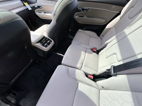 New 2026 Volvo XC90 B6 Plus w/ Protection Package Premier image 12